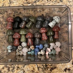 Assorted small mushroom crystals